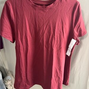 Women's A New Day crew Neck T-Shirt in maroon